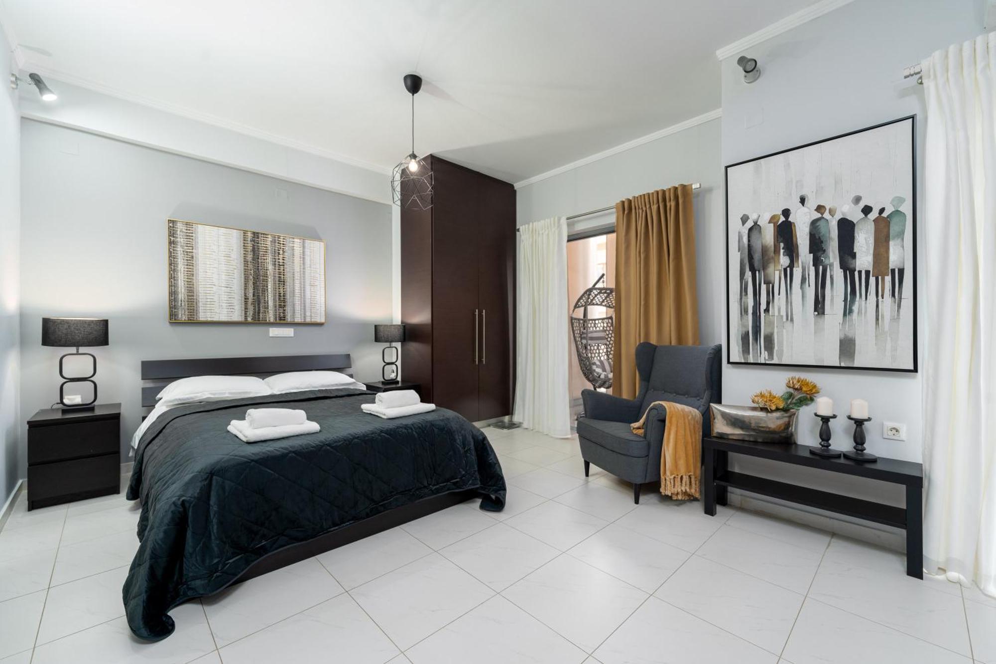 Byron Luxury Apartments Aigio Exterior foto
